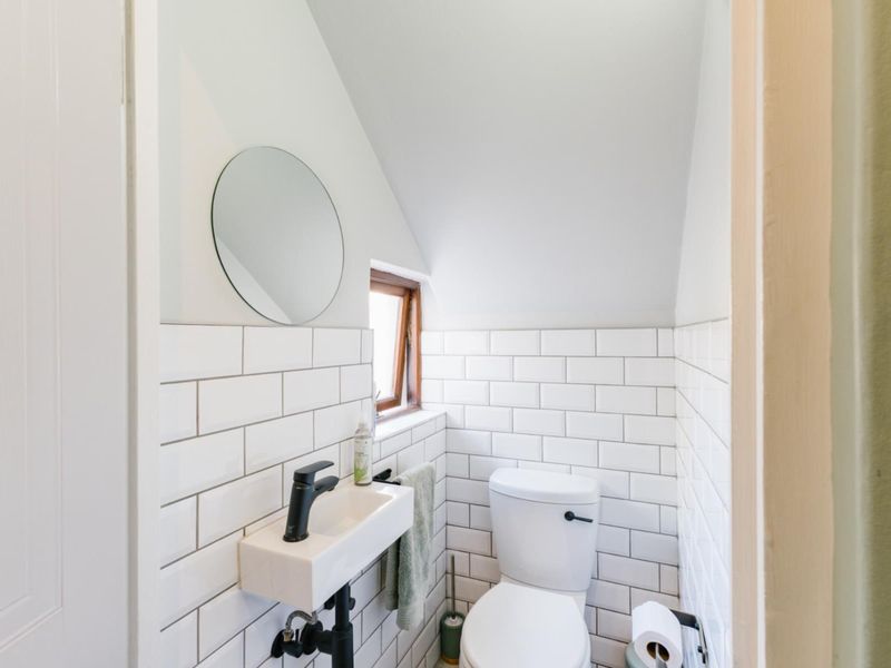 Townhouse Under Offer in Boschenmeer Golf Country Estate Paarl - Photo 9