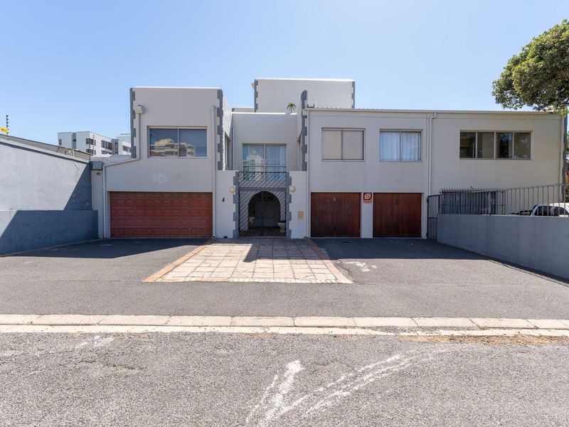 Hidden Gem with Sea and Mountain views in Strand North - Photo 3