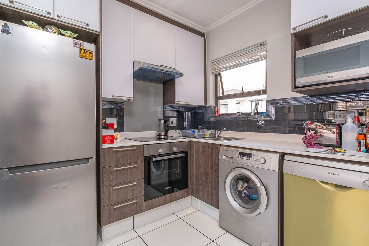 Elevated Living in the Heart of Lonehill - Photo 4