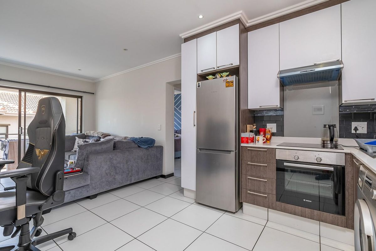 Elevated Living in the Heart of Lonehill - Photo 3