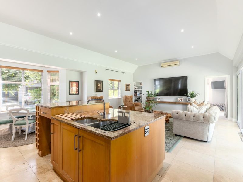 One Level Home on a corner plot - Photo 9