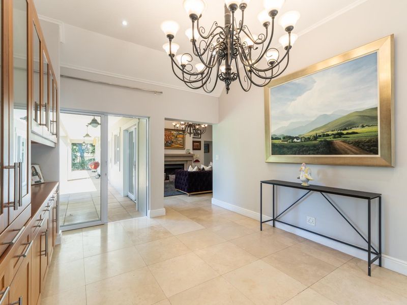 One Level Home on a corner plot - Photo 4