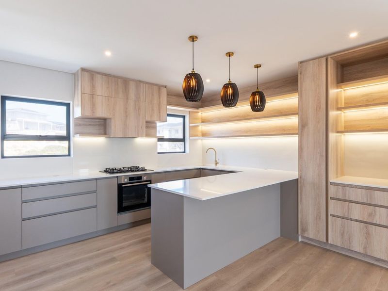 3 Bedroom Home in Leisure Views - One of the Largest Stand in the Estate | No Transfer Duty - Photo 5