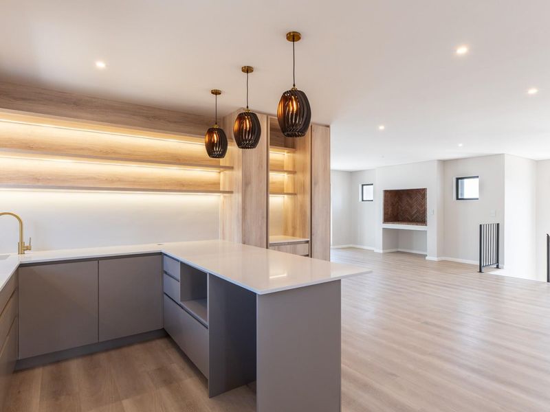 3 Bedroom Home in Leisure Views - One of the Largest Stand in the Estate | No Transfer Duty - Photo 6