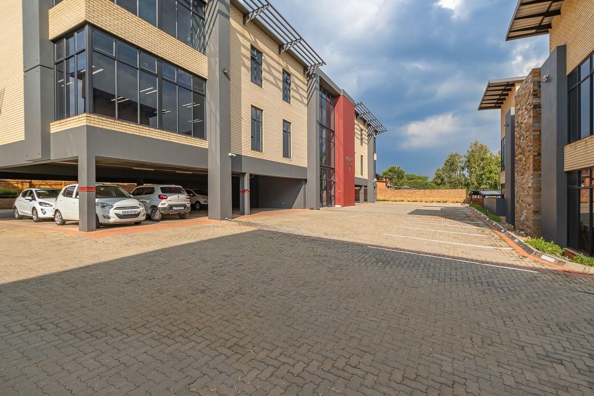 Modern Office Suites | Versatile and Prime Location - Photo 3