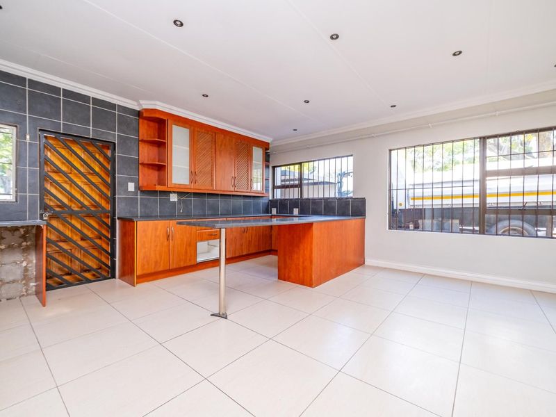 Space, Convenience, and Future Value in one Exceptional Package. - Photo 6