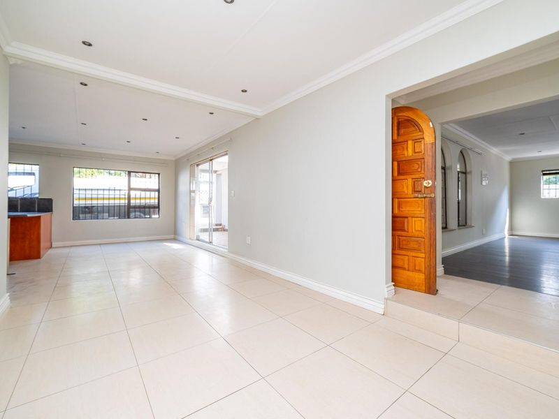 Space, Convenience, and Future Value in one Exceptional Package. - Photo 4