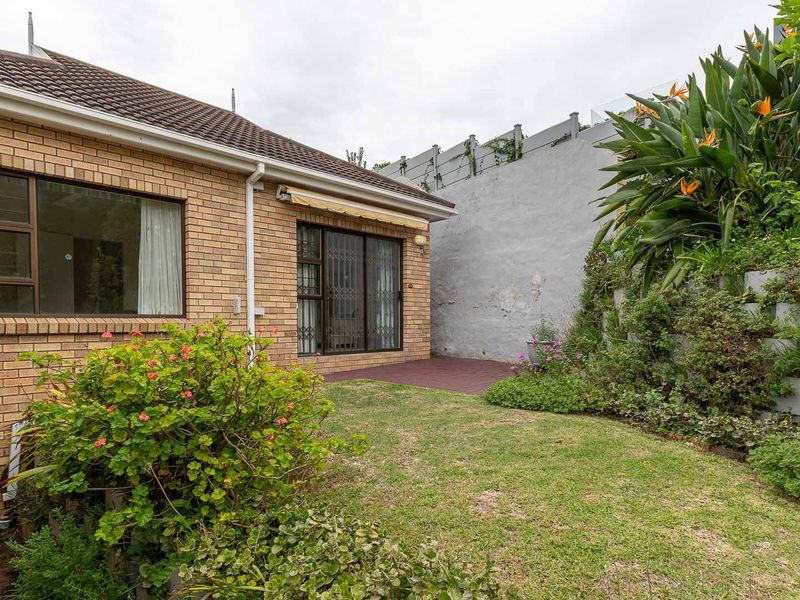 Lagoonside Lifestyle - Photo 7
