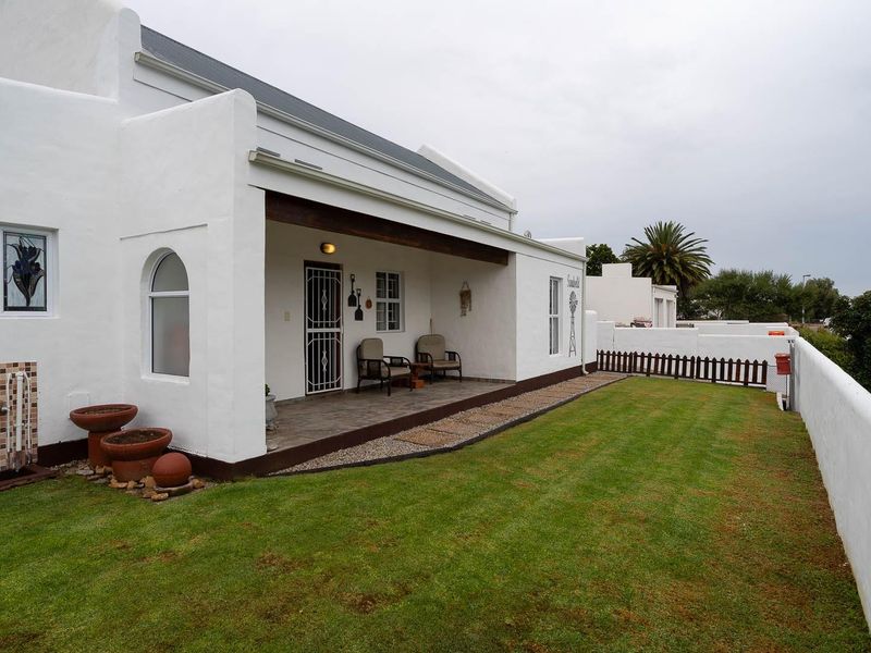 A Home Packed With Possibilities - Photo 6