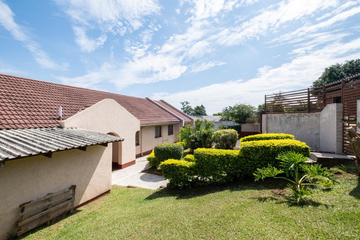 Spacious 4-Bedroom Family Home in Bisley, Pietermaritzburg - Photo 2