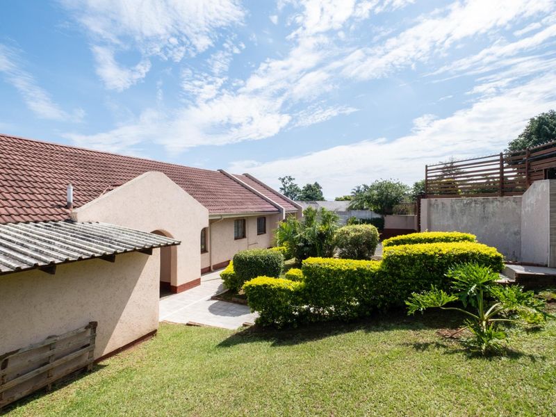 Spacious 4-Bedroom Family Home in Bisley, Pietermaritzburg - Photo 2