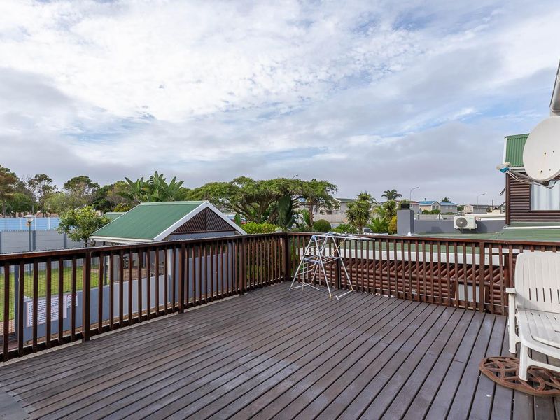 Popular secure complex in Hartenbos - Photo 10