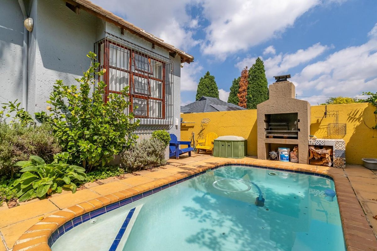 A Family Dream Home in a secure and serene estate - Photo 2