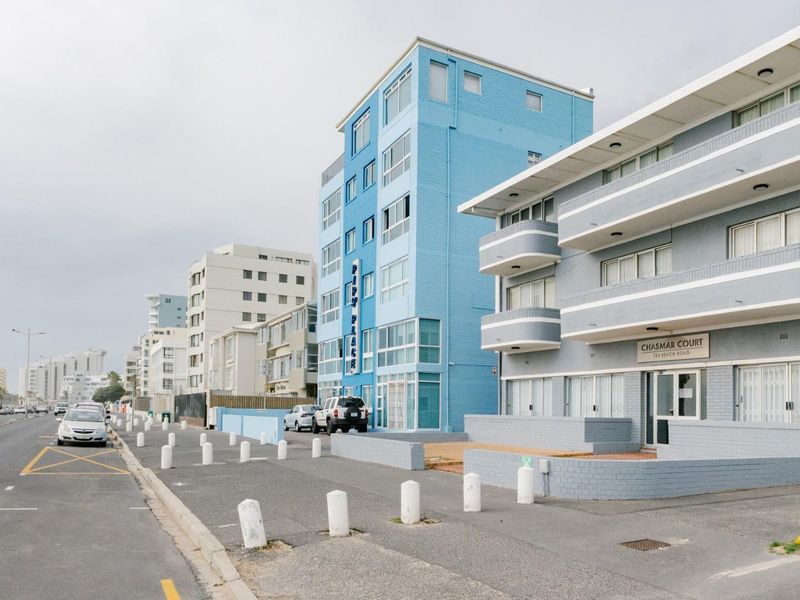 RENTAL APARTMENT in CHASMAR, BEACH ROAD, STRAND - Photo 2