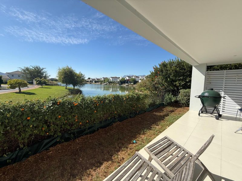 Tranquil Three-Bedroom Living with Scenic Views in The Vines at Val de Vie Estate. - Photo 8