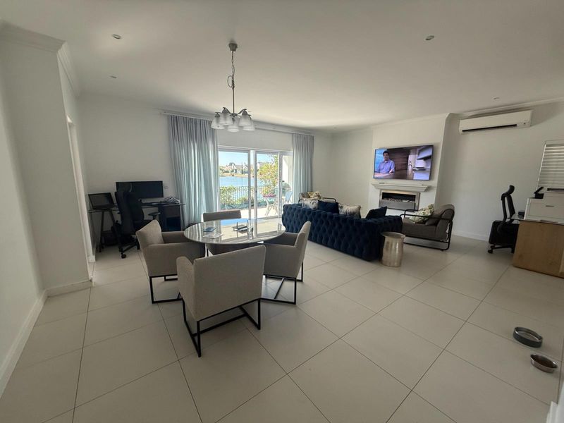 Tranquil Three-Bedroom Living with Scenic Views in The Vines at Val de Vie Estate. - Photo 6