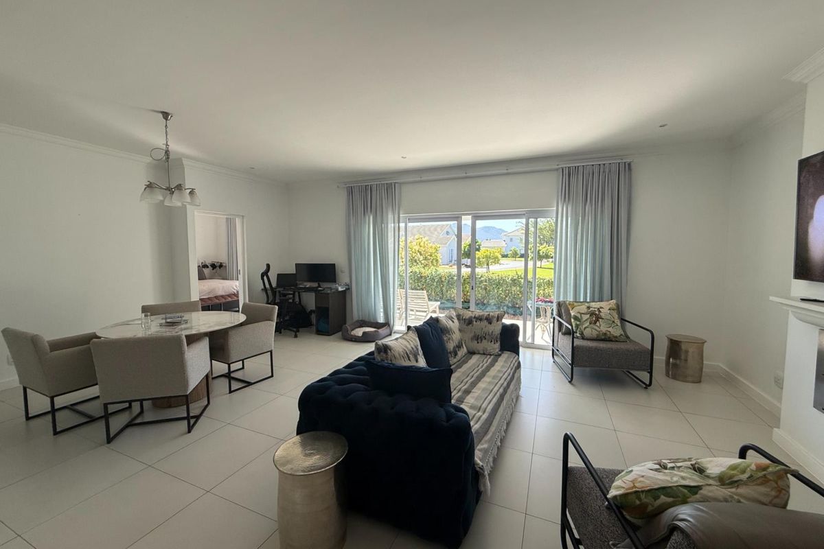 Tranquil Three-Bedroom Living with Scenic Views in The Vines at Val de Vie Estate. - Photo 5