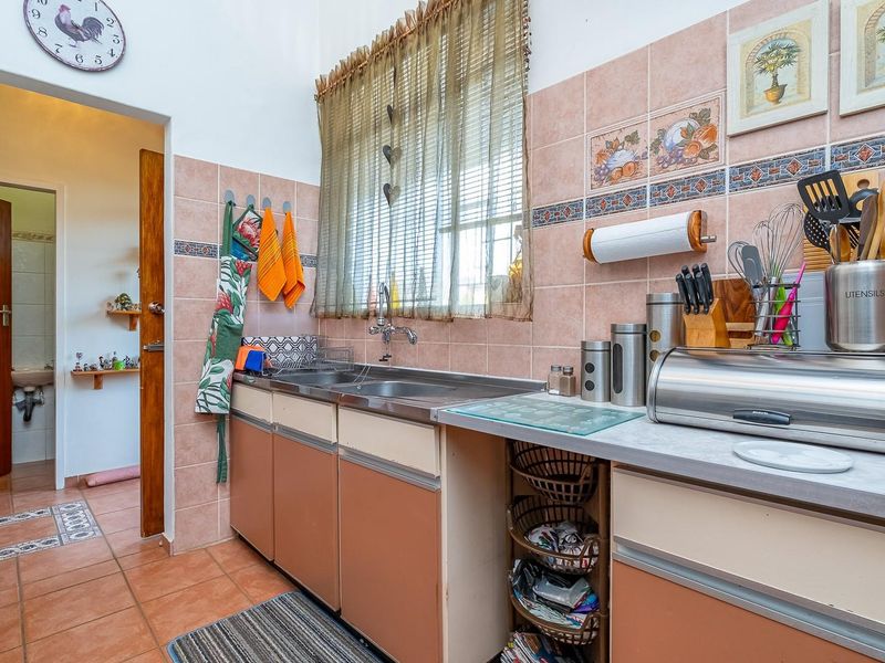 Spacious, Affordable 3 Bedroom 2 Bathroom Apartment Opposite Hospital - Ideal for Investors - Photo 10