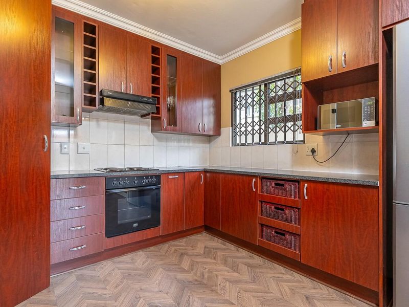 Neat family home with generator power in secure complex - Photo 2