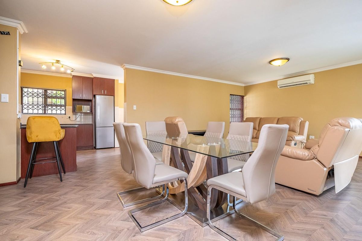 Neat family home with generator power in secure complex - Photo 3