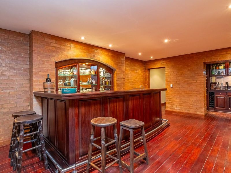 Timeless Elegance Meets Modern Comfort in a Beautifully Designed Family Home - Photo 5