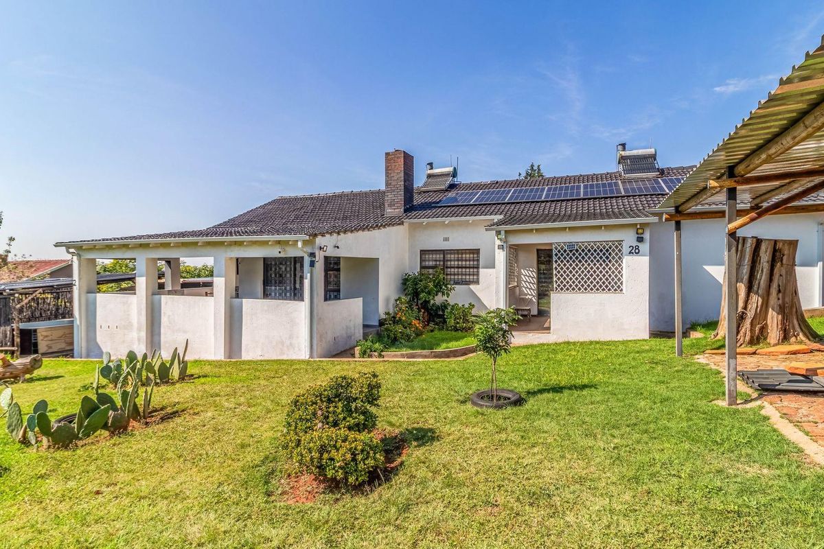 Prime Investment Opportunity or Versatile Family Home - Photo 5