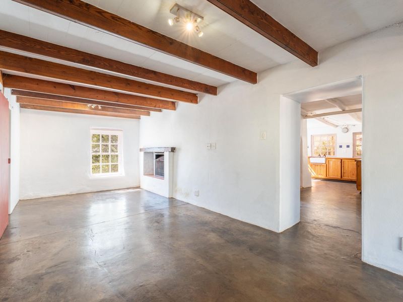 Historic Mill House for Sale in Napier with second cottage and double garaging R3,5m - Photo 6