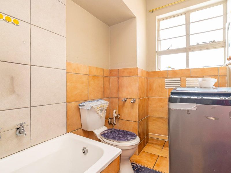 Ideal Choice for Investors or First-Time Buyers - Photo 10