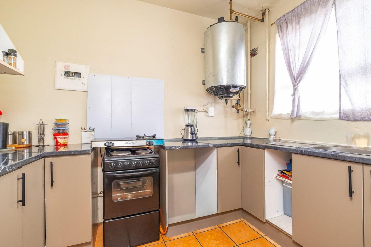 Ideal Choice for Investors or First-Time Buyers - Photo 5