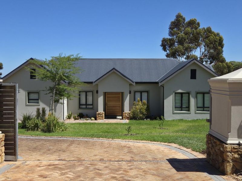 4 bedroom house for Rent - Photo 1