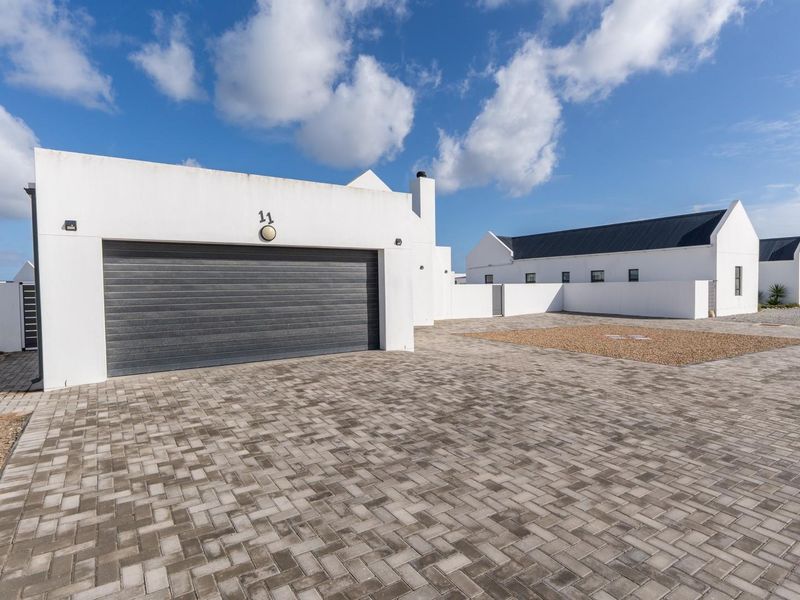 COASTAL CHARM MEETS EASY LIVING - JUST STEPS FROM THE BEACH - Photo 2