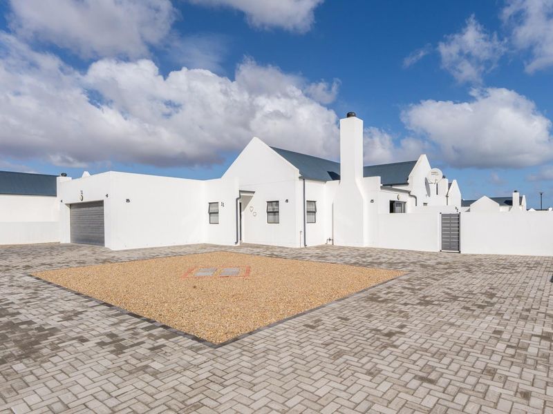 COASTAL CHARM MEETS EASY LIVING - JUST STEPS FROM THE BEACH - Photo 4