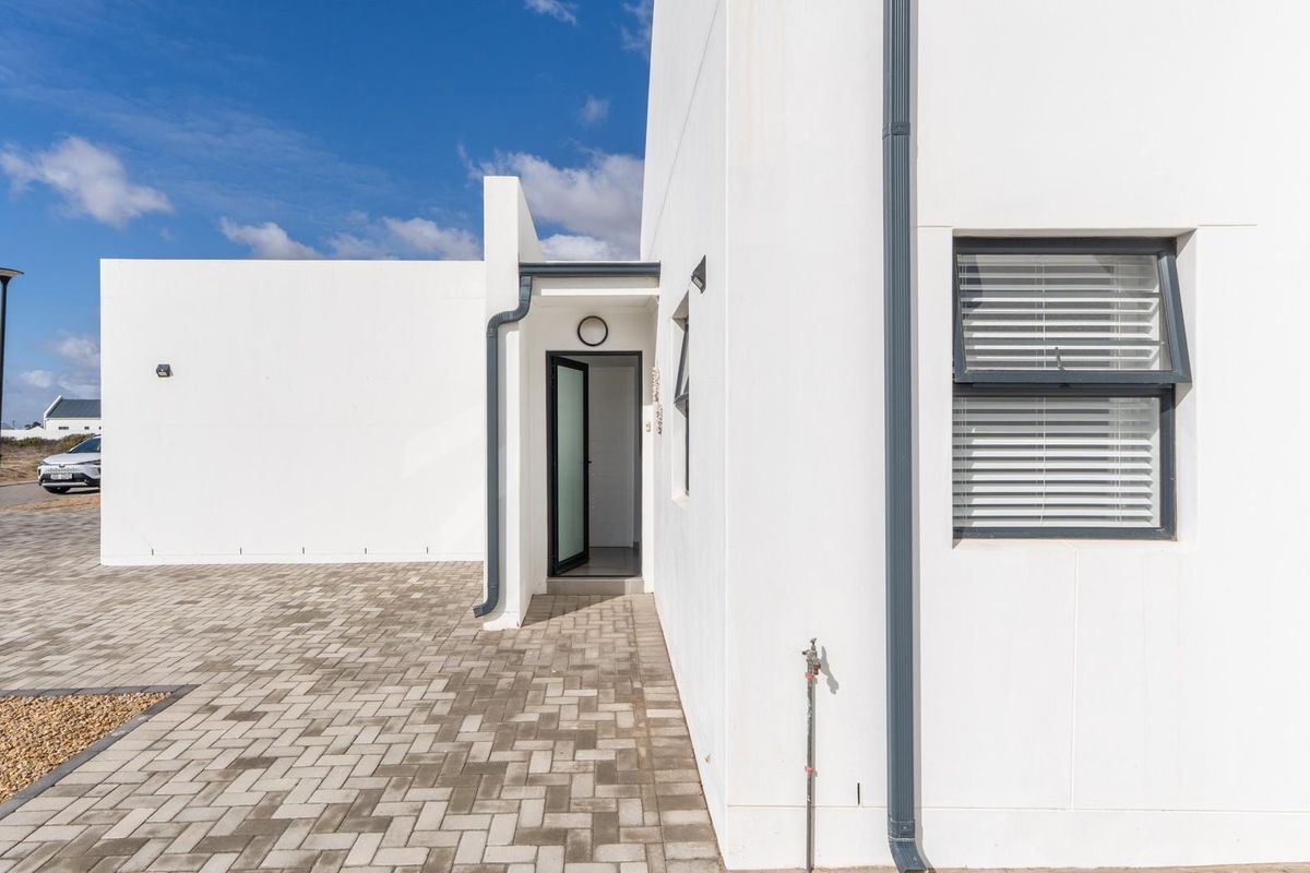 COASTAL CHARM MEETS EASY LIVING - JUST STEPS FROM THE BEACH - Photo 5