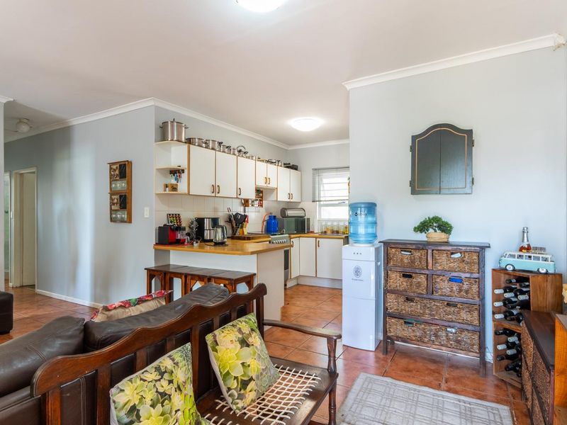 Three Bedroom House For Sale in Northern Paarl - Photo 5