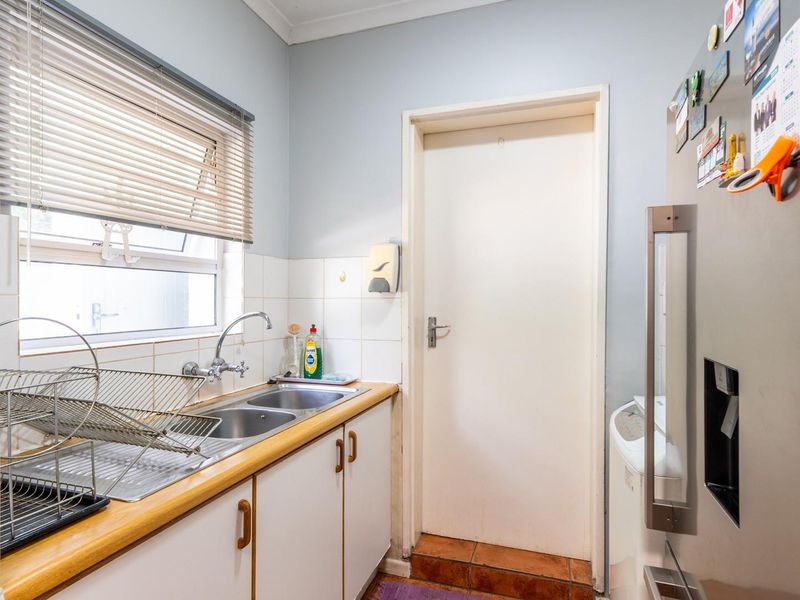 Three Bedroom House For Sale in Northern Paarl - Photo 9