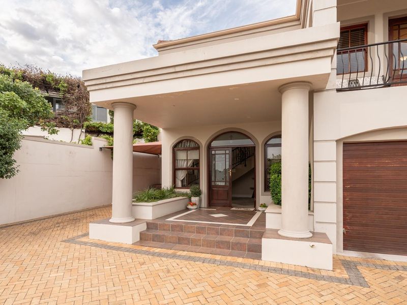 GOLDEN HILL | FAMILY HOME with FALSE BAY VIEWS, SOLAR and MODERN EFFICIENCY FEATURES - Photo 7