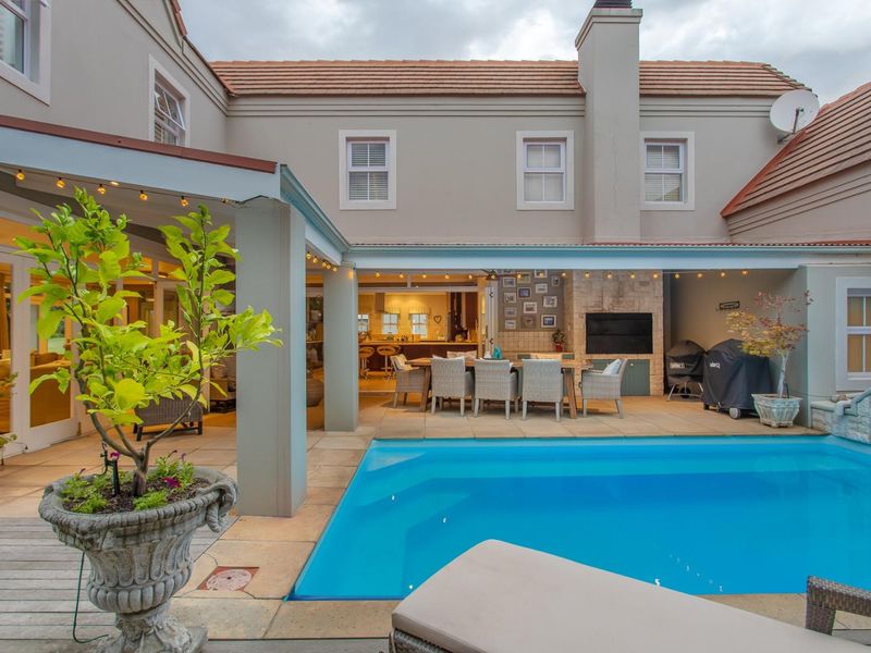 House Under Offer in Boschenmeer Golf Country Estate Paarl - Photo 3