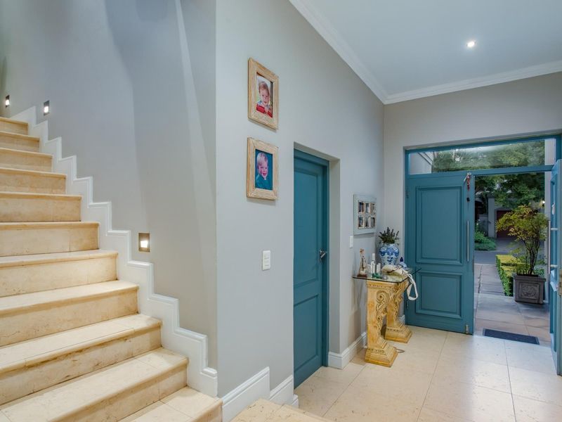 House Under Offer in Boschenmeer Golf Country Estate Paarl - Photo 4