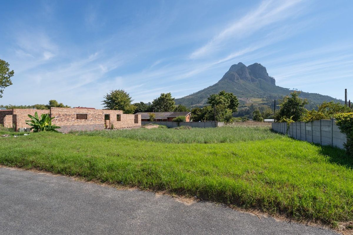 Vacant erf for sale - Photo 2