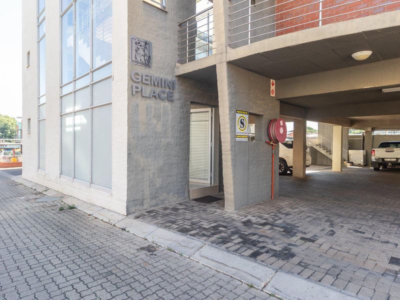 Bendor Business Hub - Ready for Occupation - Photo 3