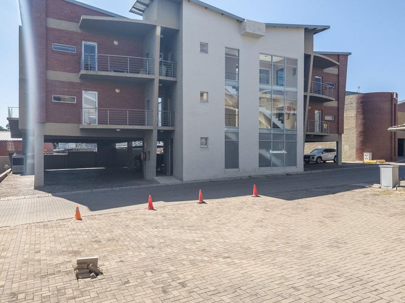 Bendor Business Hub - Ready for Occupation - Photo 1