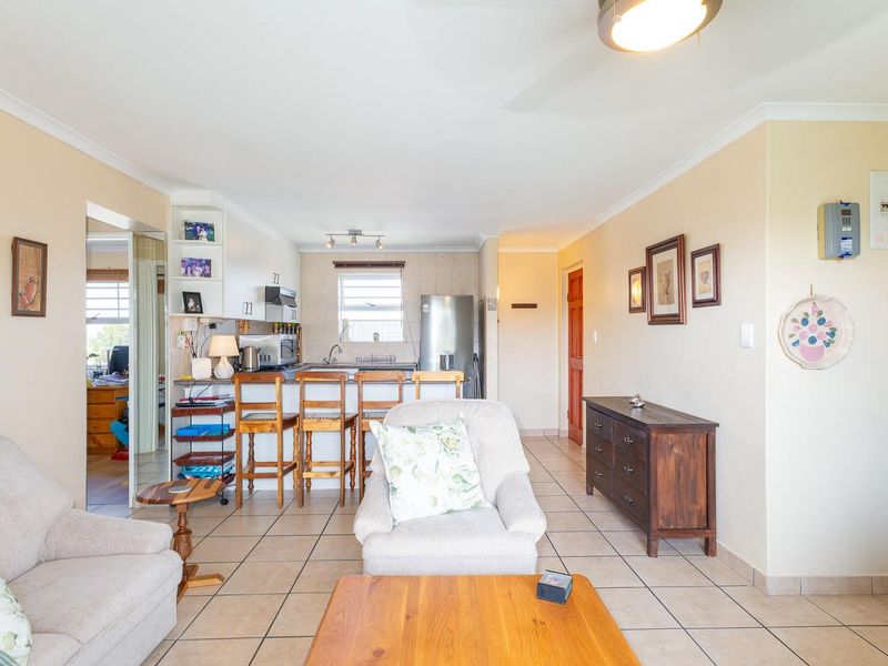 Apartment For Sale in Vredekloof East Brackenfell - Photo 10