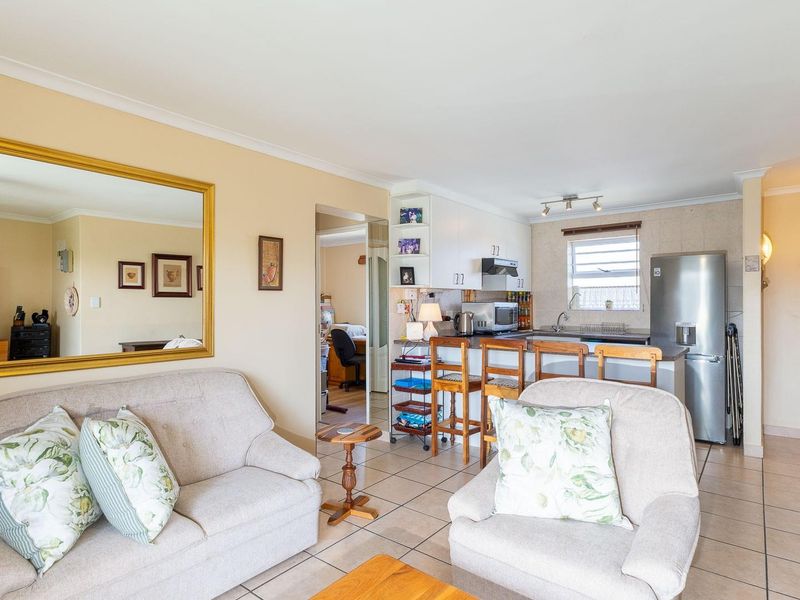 Apartment For Sale in Vredekloof East Brackenfell - Photo 9