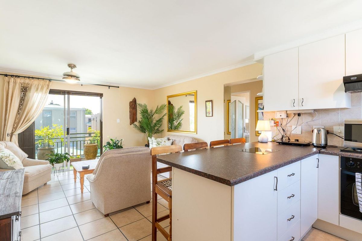 Apartment For Sale in Vredekloof East Brackenfell - Photo 4