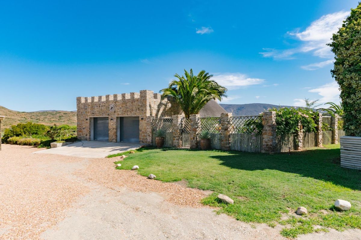 Luxury Living At Kings Hill Lifestyle Estate - Photo 2