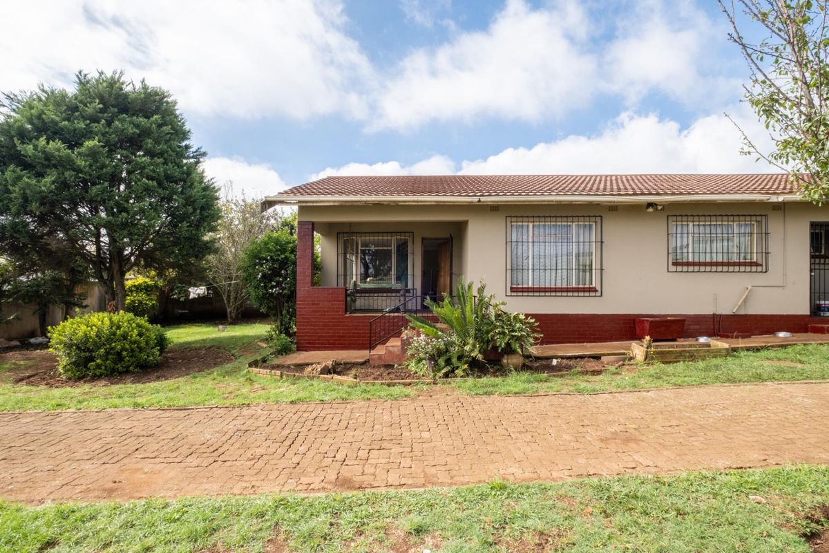 Sole Mandate In The Heart of Howick West - Fantastic Opportunity For Families And Investors. - Photo 3