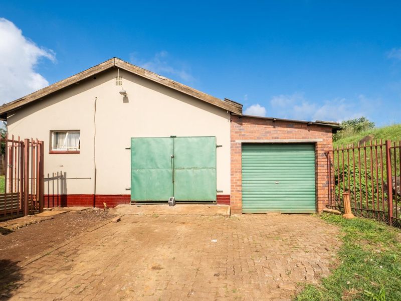 Sole Mandate In The Heart of Howick West - Fantastic Opportunity For Families And Investors. - Photo 5