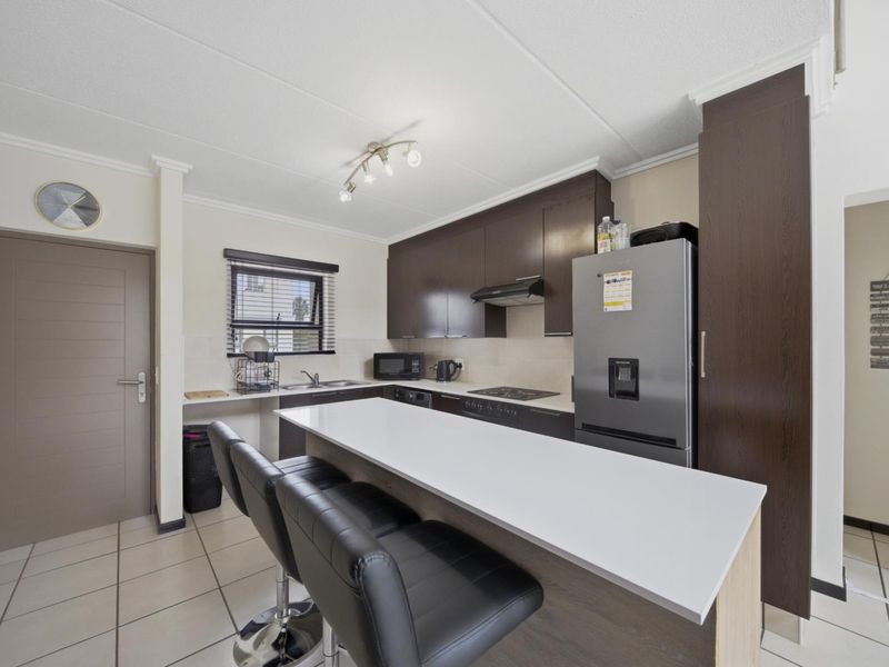 Two-bedroom luxurious loft apartment - Photo 7