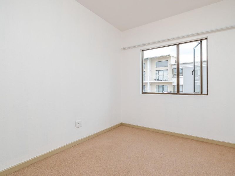 Stunning, Newly Renovated 3-Bedroom Apartment To Let | Soho Lofts, Beverley, Fourways - Photo 10