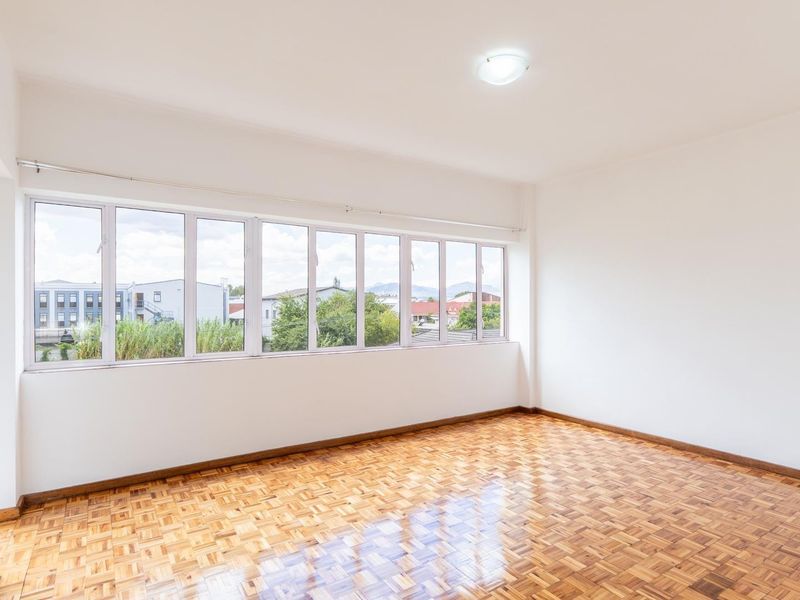 Charming 2-Bedroom Apartment for Rent - Move in Ready! - Photo 5